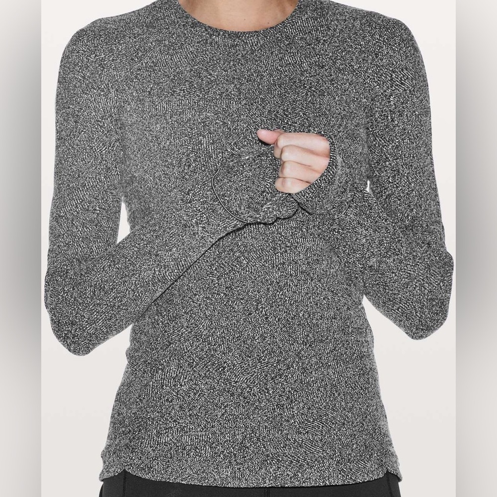 NEW Lululemon Runderful Long Sleeve Activewear Running Shirt Thumb Holes Run